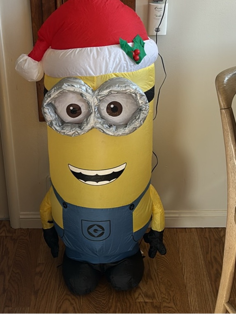 Gemmy 3.5-foot Lighted Minion Christmas Inflatable featuring a Minion Xmas hat